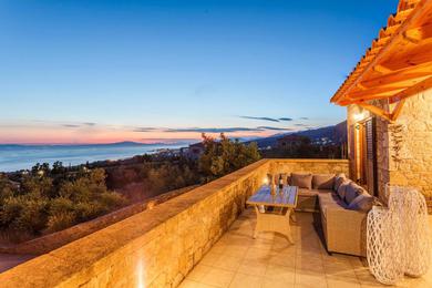 Апартаменты Mani Panoramic Seaviews - Luxury Summer Haven