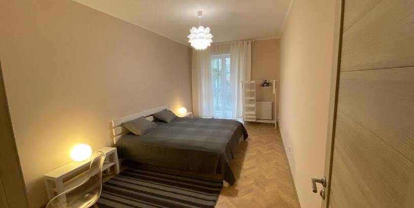 Apartments Apartment on Tikhomirova 3