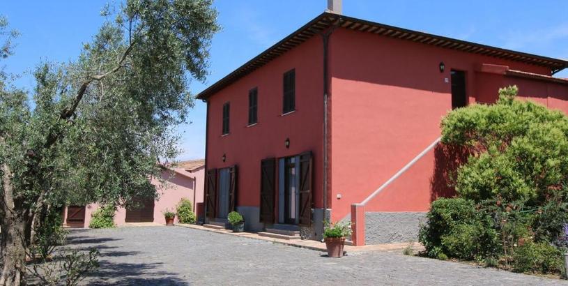 Дом отдыха Exotic Farmhouse in Montalto di Castro near Sea