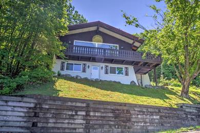 Holiday home Cannon Mountain House with Deck, Close to Hiking!