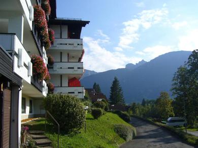 Apartments Sonniges Appartement mit Balkon und Bergblick