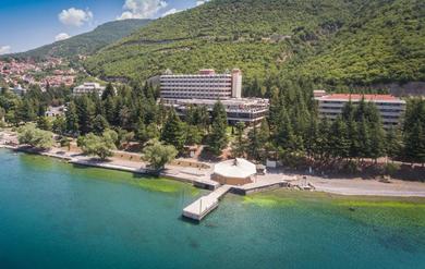 Hotel Tourist - Metropol Lake Resort