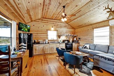 Holiday home 3167 Keese Rd, Cabin 1