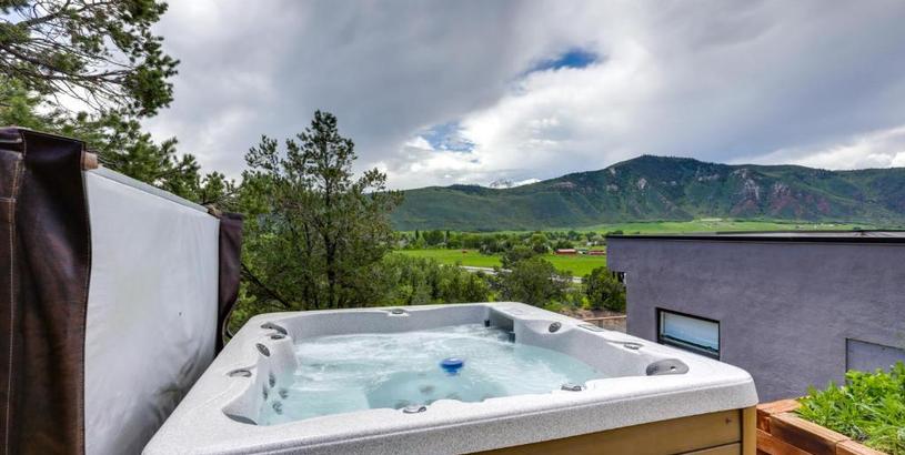 Отель Luxury Basalt Vacation Rental with Hot Tub Access!