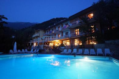 Отель Hotel Alpi