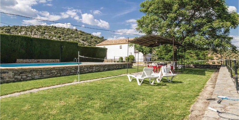 Holiday home Stunning home in Rute with 9 Bedrooms and Outdoor swimming pool