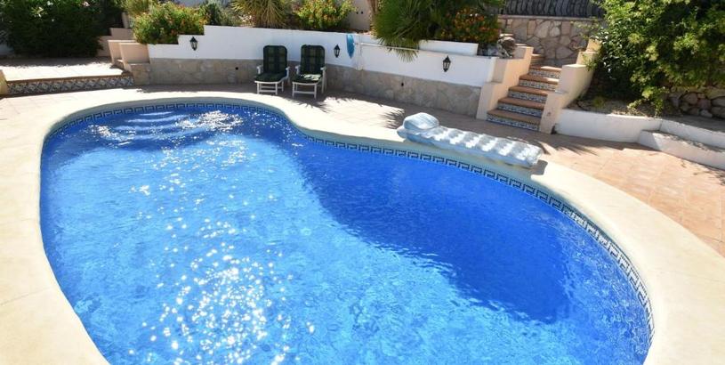 Holiday home Spacious villa 9 pax with 2 fully furnished living units and private pool