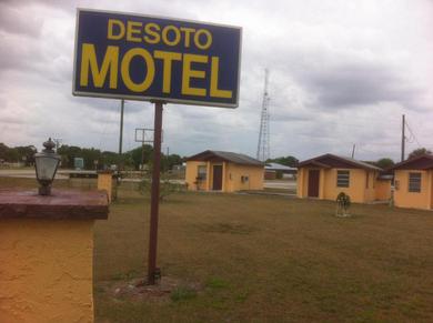 Мотель Desoto Motel