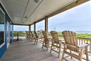 Holiday home Modern Beach Hideaway with Ocean Views and Decks!