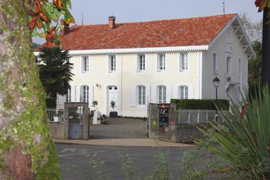 Гостевой дом Maison d'Hôtes Lassaubatju