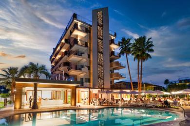Отель Almaluna Hotel & Resort