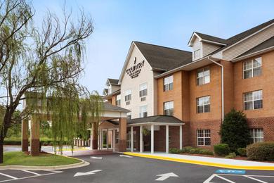 Отель Country Inn & Suites by Radisson, Charlotte University Place, NC