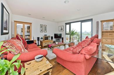 Apartments Superb apartment with terrace near the river in Putney by UnderTheDoormat