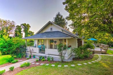 Restored 1930s Home on 1 Acre Walk to Town!