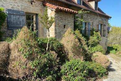 Holiday home in Loubressac with pool