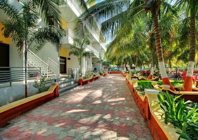 Resort Bhalkeshwar Villa & Resort
