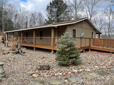 The Retreat at Camp Creek Cabins