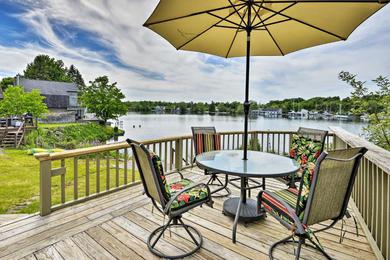 Holiday home Family Cottage on Chaumont Bay, Walk Downtown