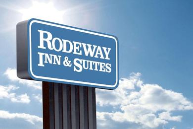 Отель Rodeway Inn & Suites Bradley Airport