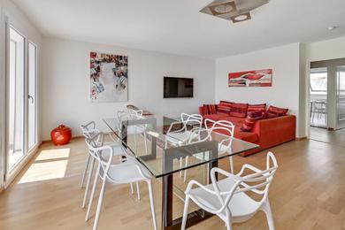 Апартаменты Le Saint-Eloi Luxury Apt private parking with AC 6 pers Colmar old town