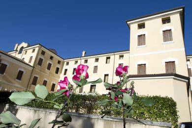 Отель Villa Scalabrini