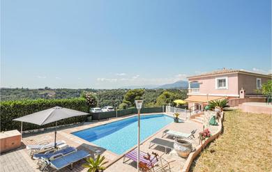 Holiday home Beautiful Home In Cagnes Sur Mer With Wifi, Private Swimming Pool And Outdoor Swimming Pool