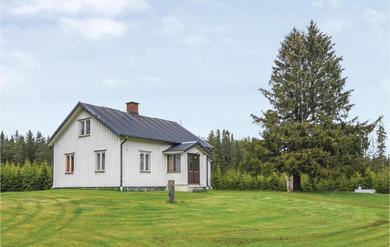 Holiday home Amazing home in Sjtofta with 2 Bedrooms, Sauna and WiFi