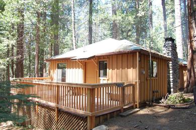 Chalet 9S Pine Cabin