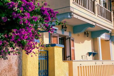 Apartments Beautiful house in Aegina