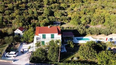 Holiday home Family friendly house with a swimming pool Plano, Trogir - 21403