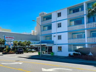 Motel Polynesian Oceanfront Hotel