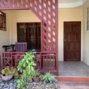 Guest house Rattana Guesthouse & Bungalow