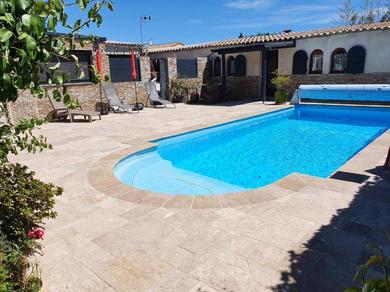 Villa Villa d'une chambre avec piscine privee jardin clos et wifi a Canohes