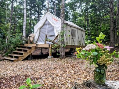 Luxury tent Tentrr Signature Site - Stargazer at Butter Hill Hideaway