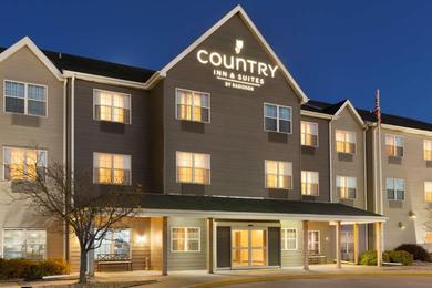 Hotel Country Inn & Suites by Radisson, Kearney, NE