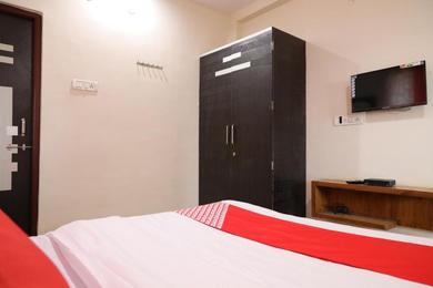 Hotel OYO Prithvi Inn