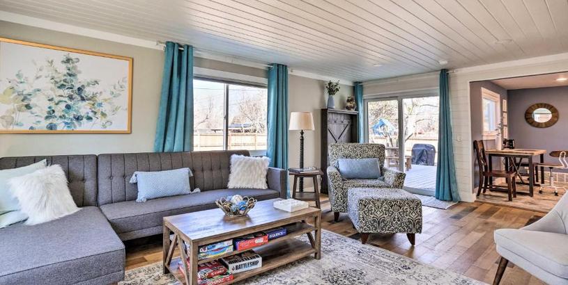 Holiday home Stylish Arvada House with Yard and Game Room!
