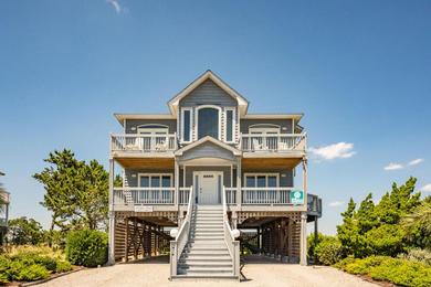 Holiday home Prime Time by Oak Island Accommodations