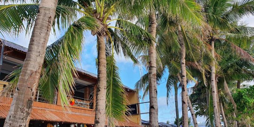 Курорт Bamboo Beach Resort & Restaurant