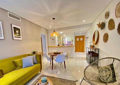Resort Style 2 Bedroom Apartment in the New Golden Mile FREE WIFI & PARKING