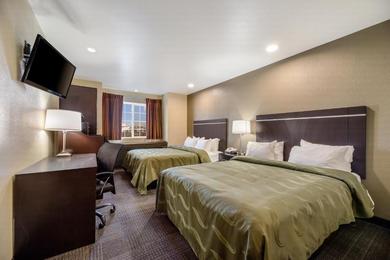 Отель Quality Inn & Suites near NAS Fallon