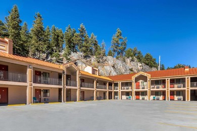 Hotel Quality Inn Keystone near Mount Rushmore