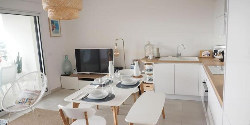 Apartments La Londe La Mer : appartement proche plages & vue superbe sur les îles d'or