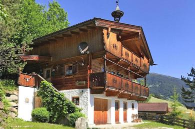 holiday home Magdalena, Hippach im Zillertal