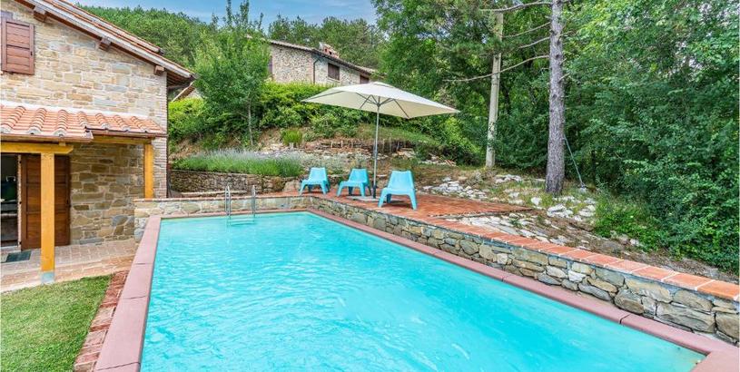 Holiday home Awesome home in Gubbio -PG- with 2 Bedrooms and Outdoor swimming pool