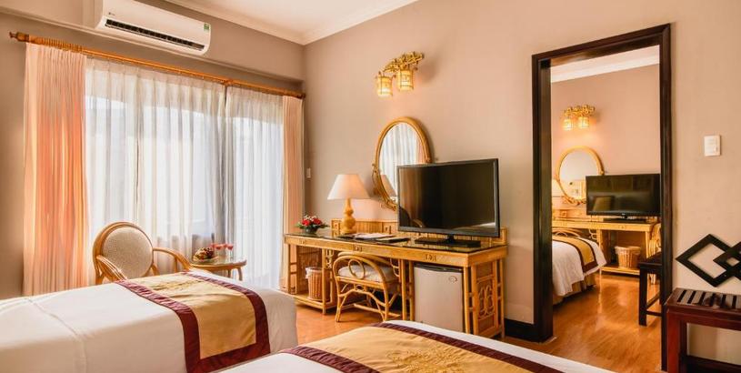 Resort Huong Giang Hotel Resort & Spa