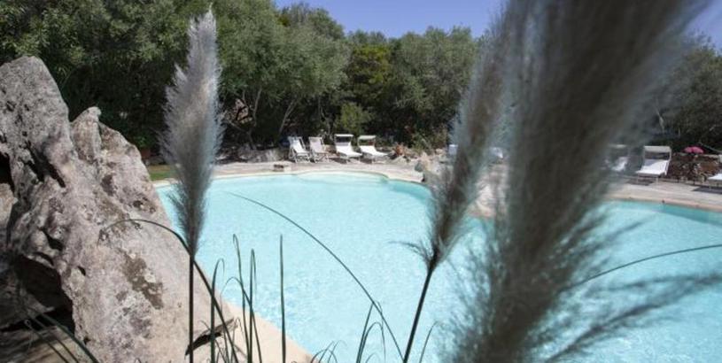 Villa 2 bedrooms villa with shared pool and enclosed garden at Olbia 2 km away from the beach