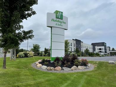 Hotel Holiday Inn & Suites Syracuse Airport - Liverpool, an IHG Hotel