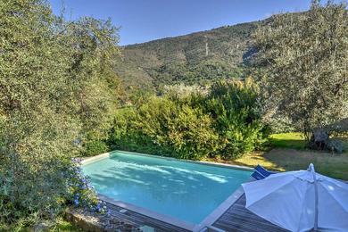 Апартаменты Capri Leone Villa Sleeps 4 Pool Air Con WiFi
