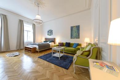 Апартаменты Senator Suite Stephansplatz by ichbucheAT